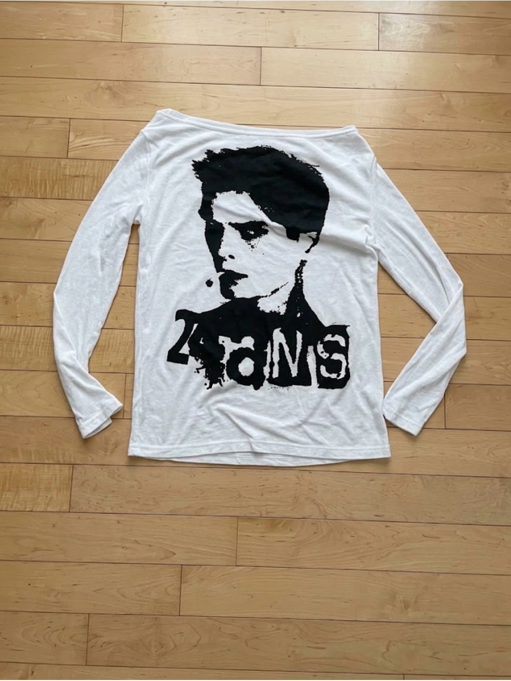 White Graphic Long-Sleeve Tee